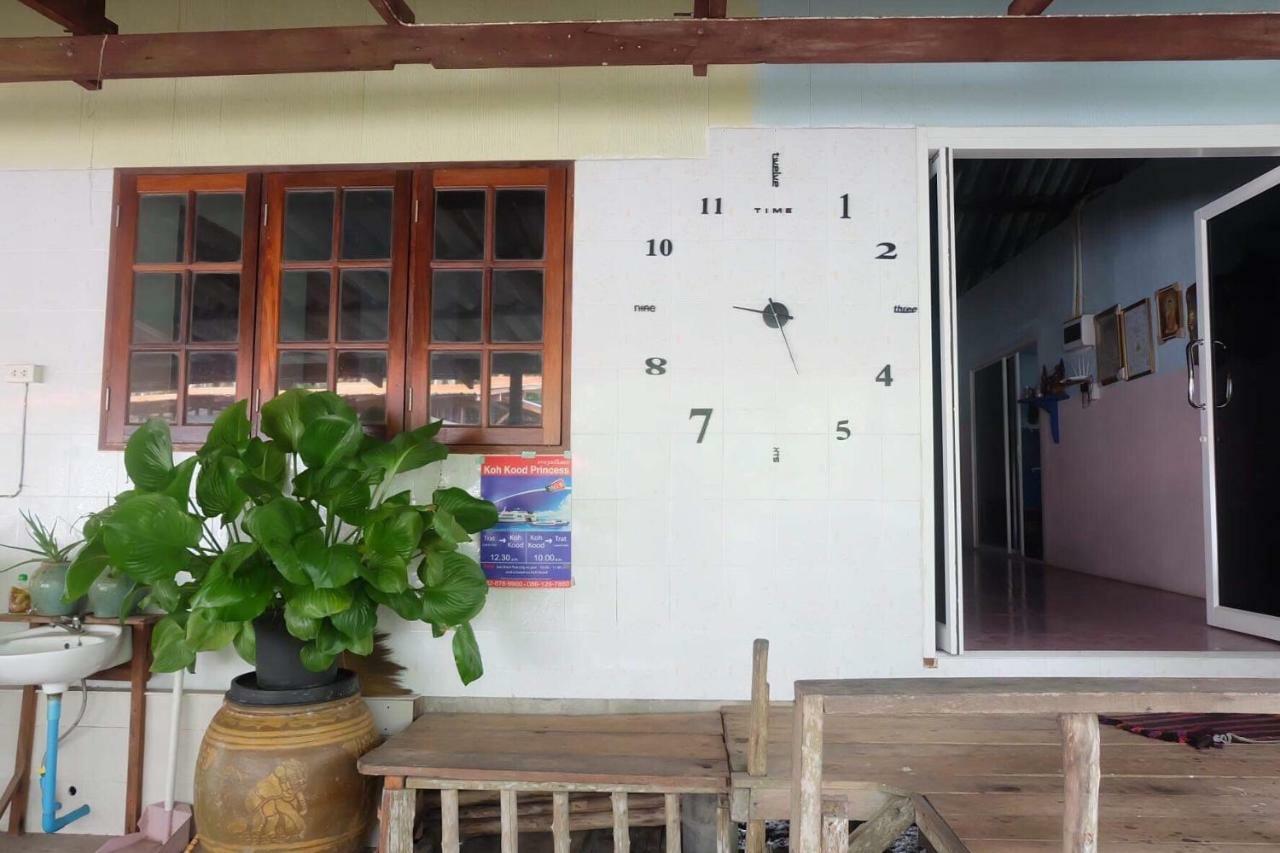 Lungkluay Homestay Ko Kut Kültér fotó